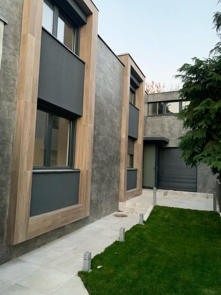 New Modern House in Banjičkih Žrtava Street — 5