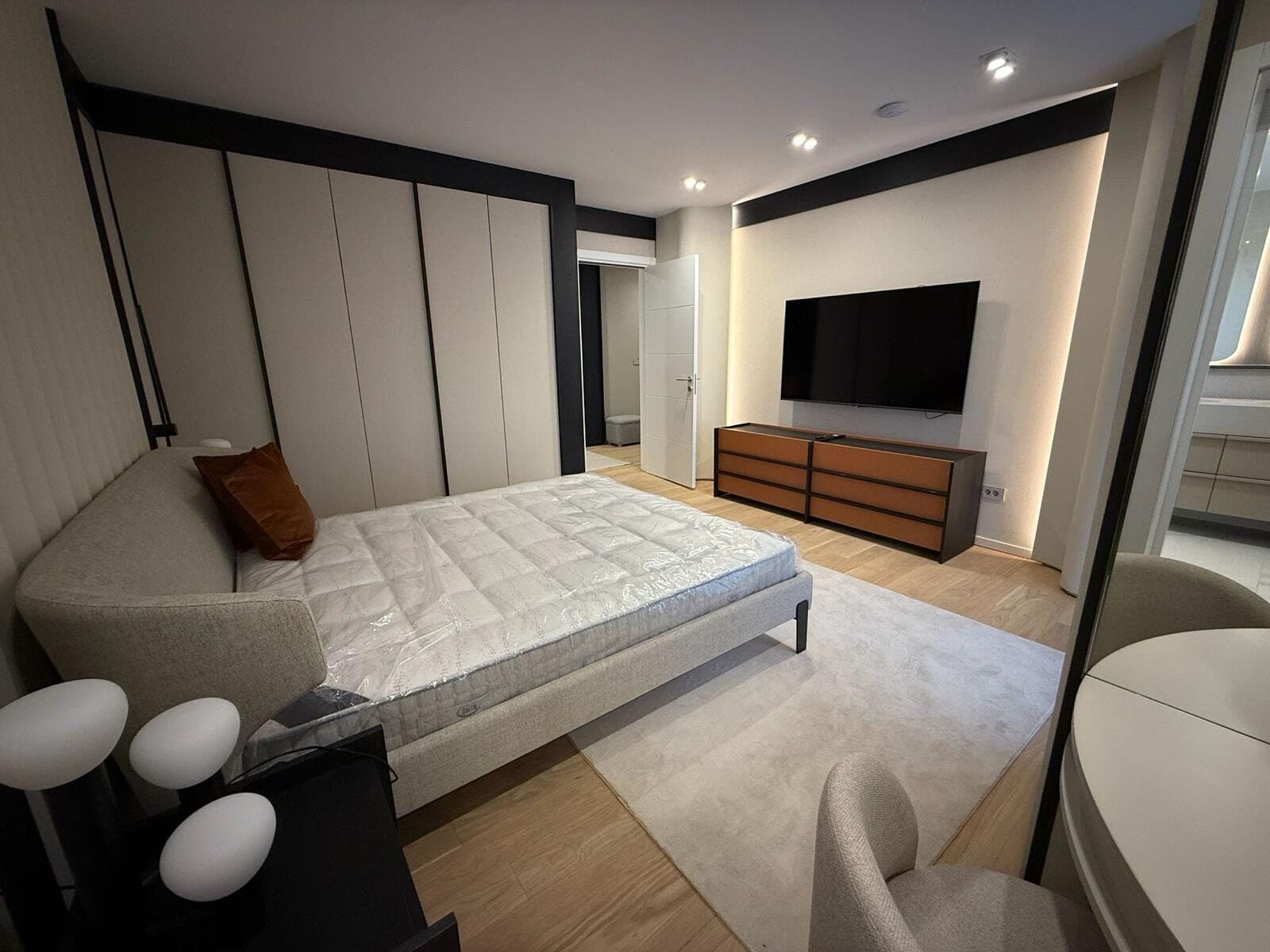 Fully Renovated Apartment in Vladimira Gaćinovića Street — 5