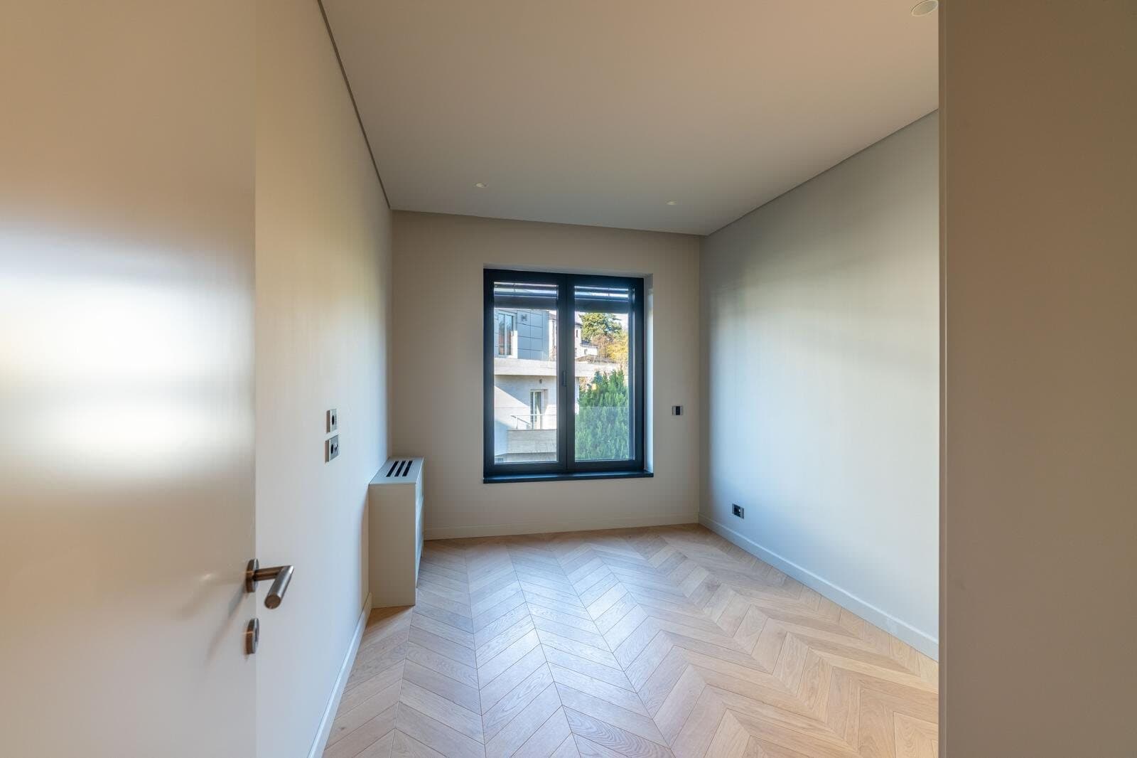 Brand-New Apartment in Mice Orlovića Street — 11