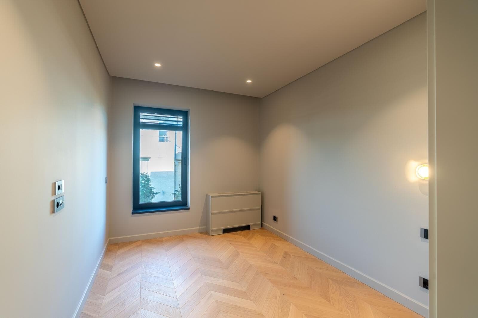 Brand-New Apartment in Mice Orlovića Street — 13