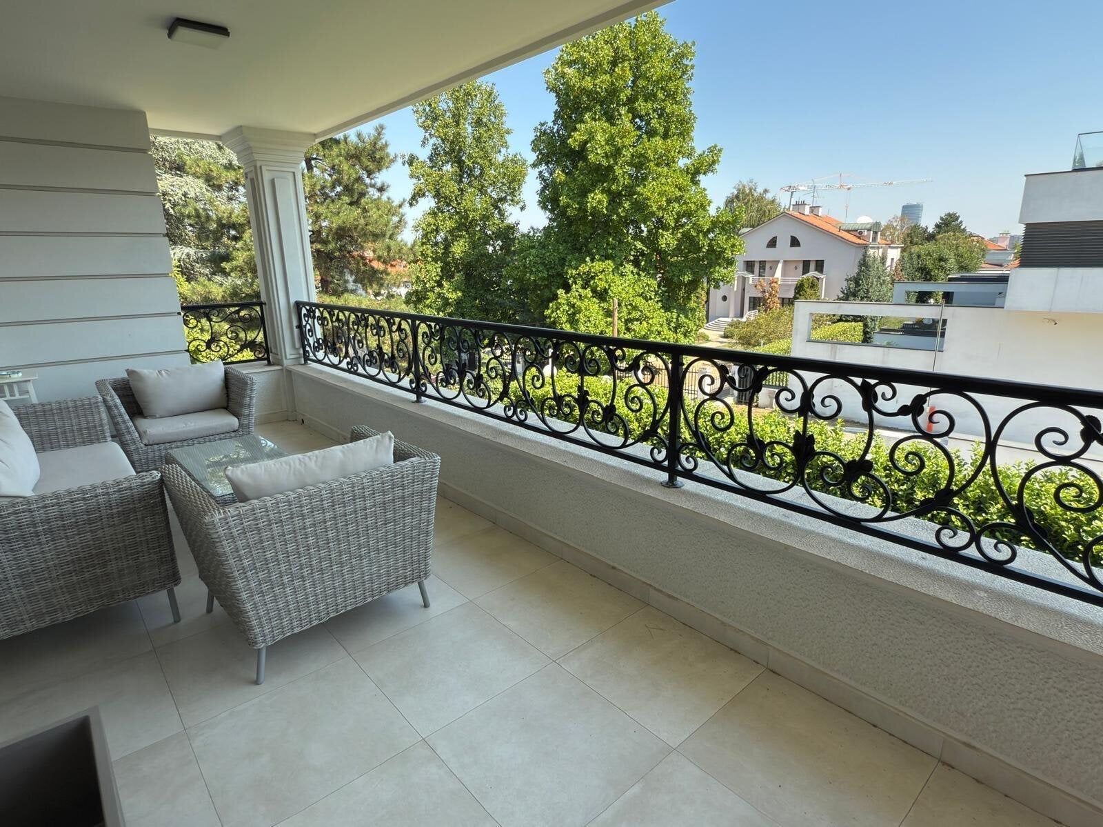Apartment in Brzakova Street